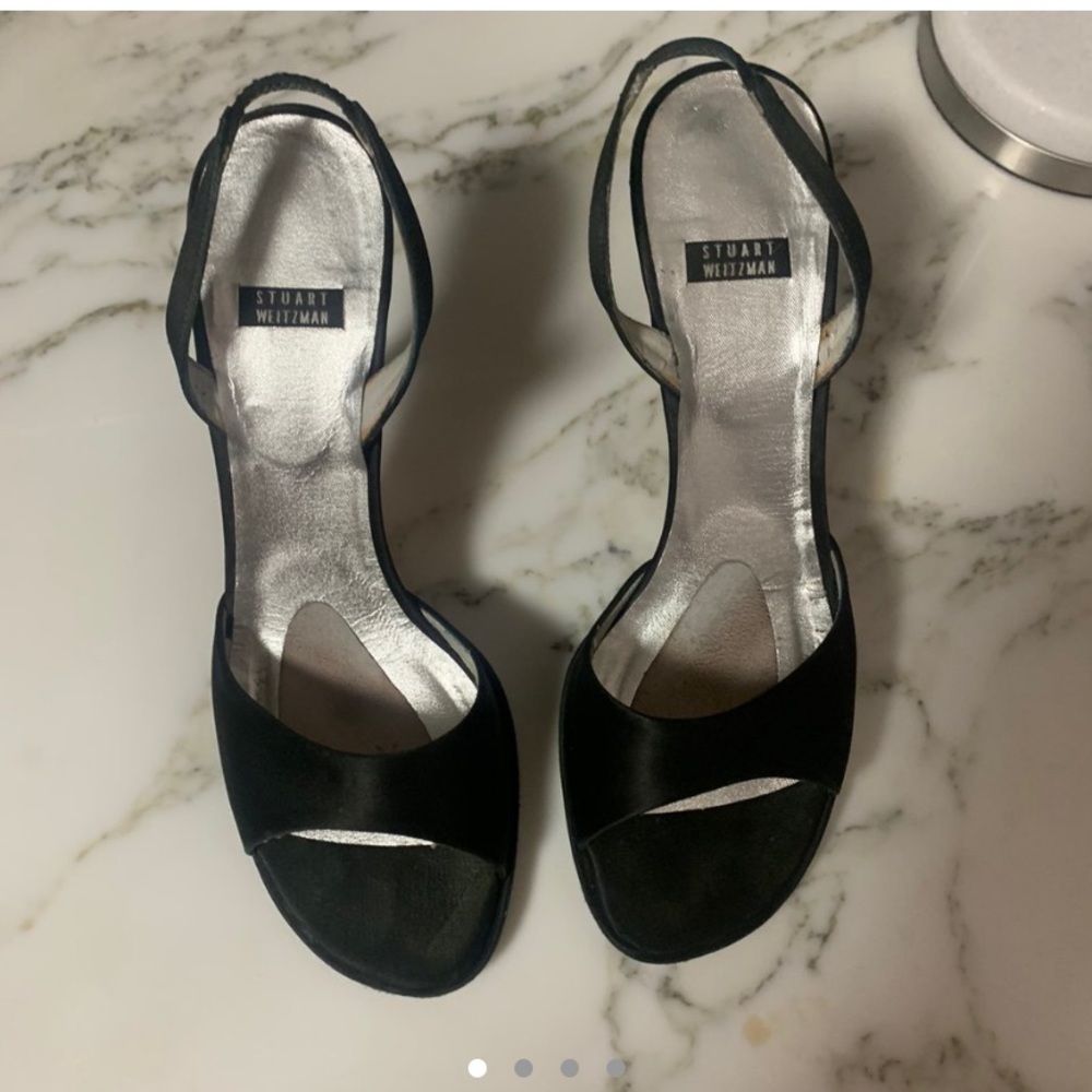 Vintage authentic Stuart Weitzman heels